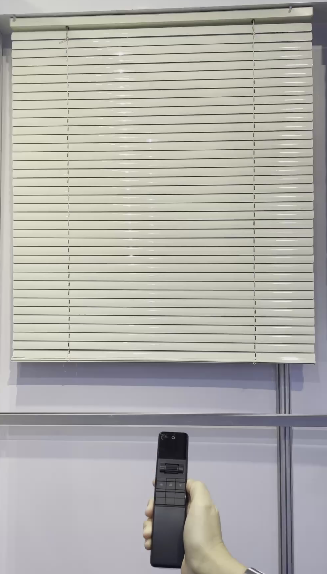 Automatic aluminum Venetian Blinds